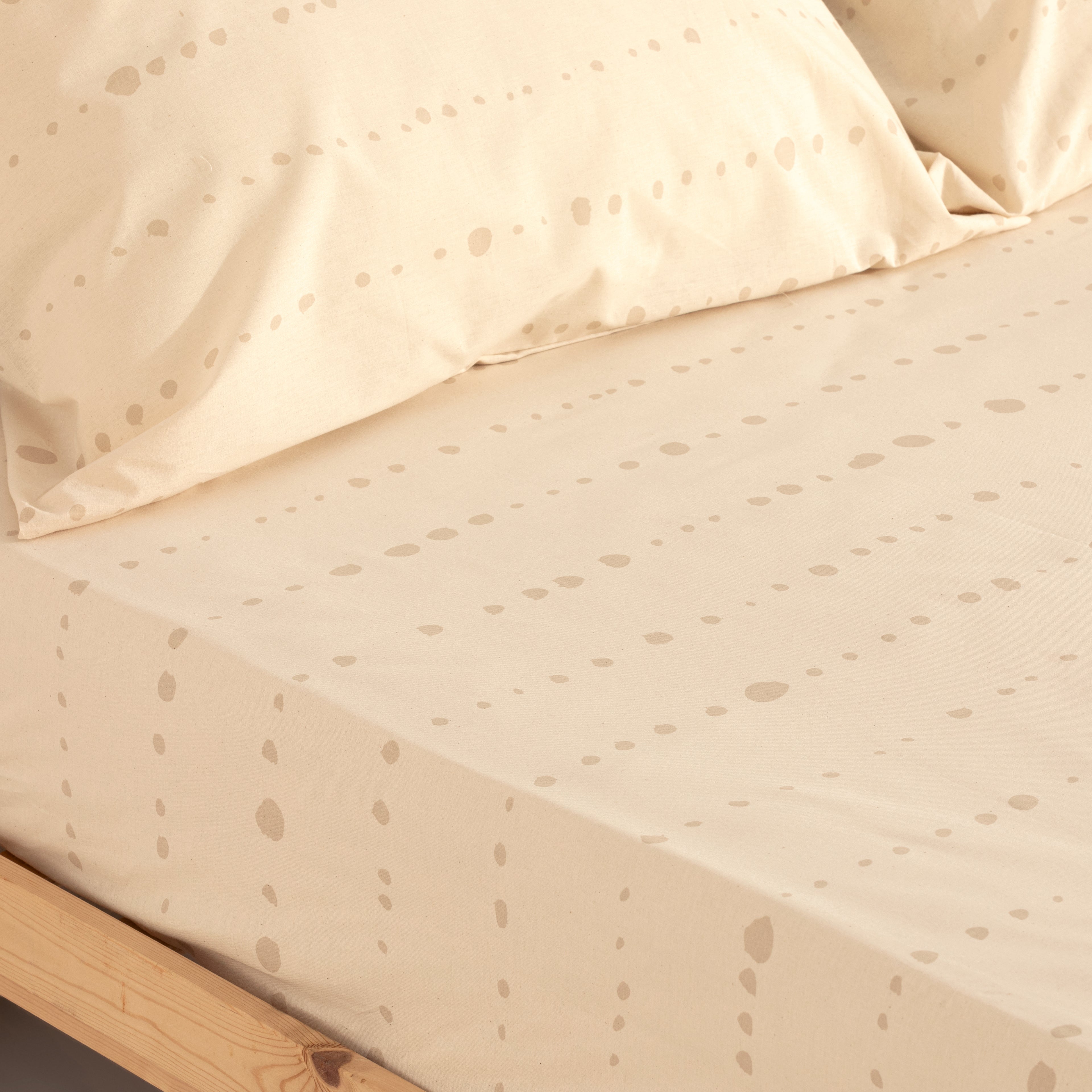 Fitted sheet Fabara percale 200 threads