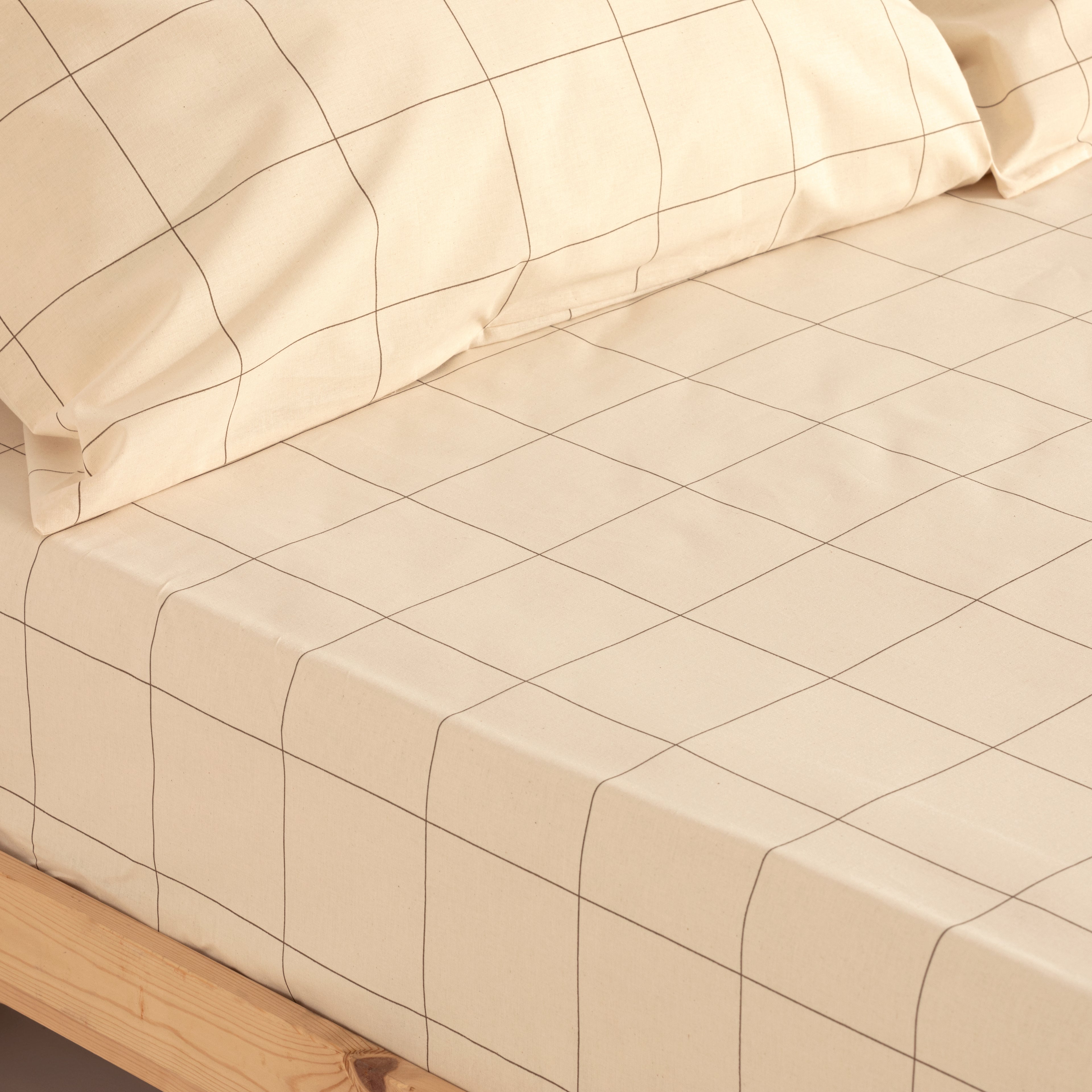 Fitted sheet Fortuna percale 200 threads