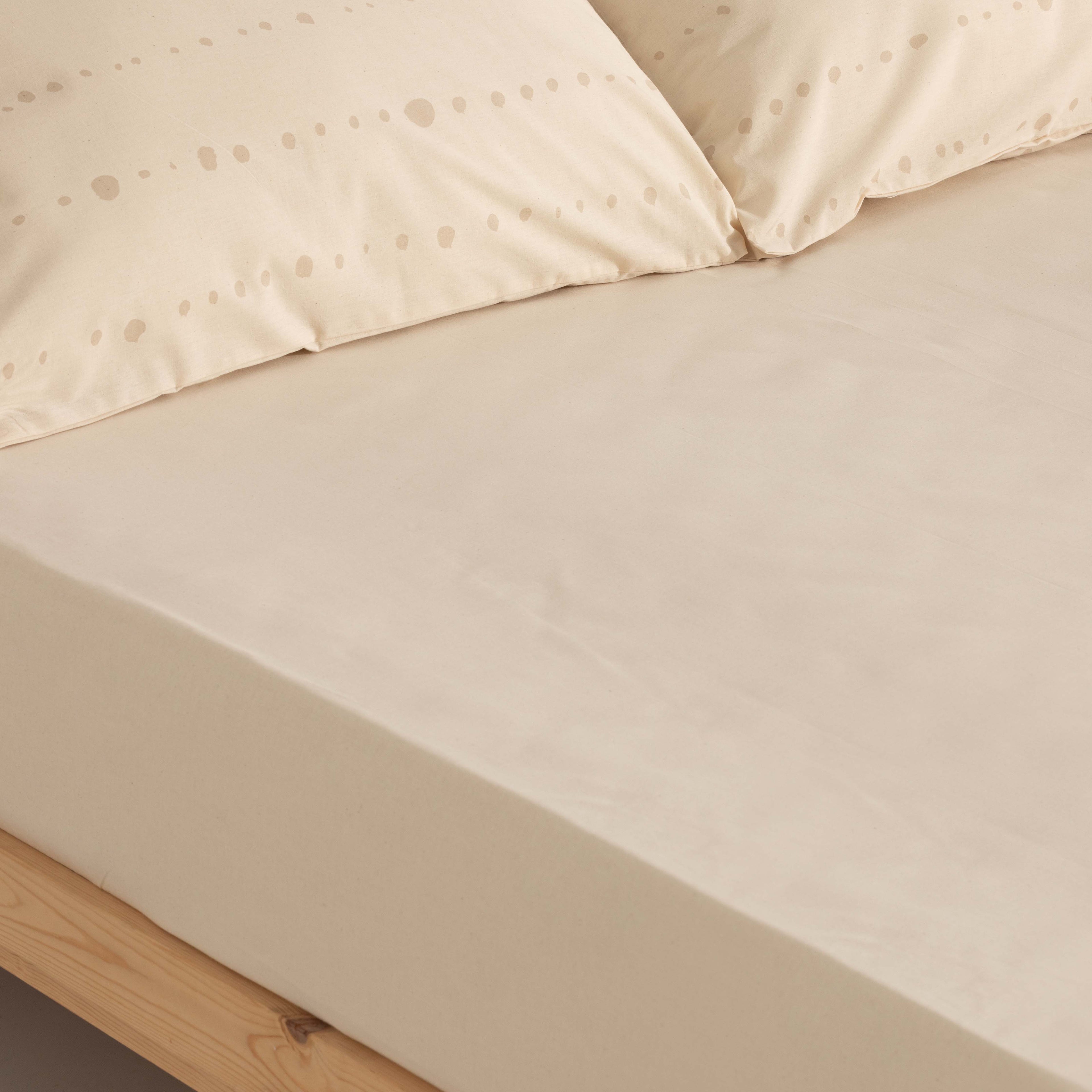 Fitted sheet Ferreira percale 200 threads