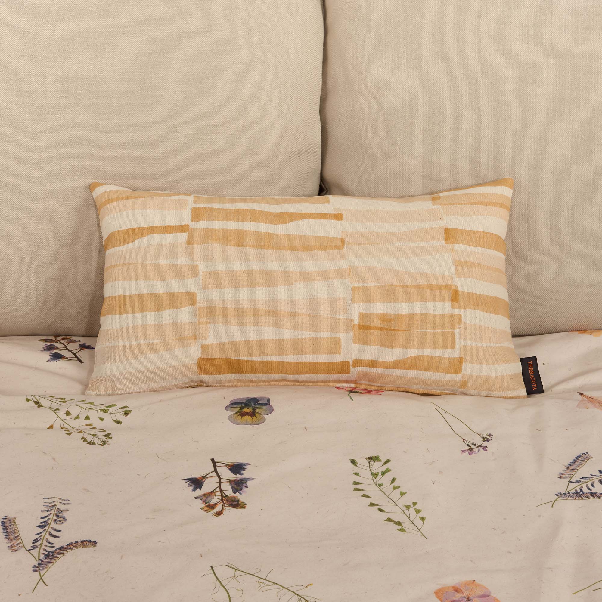 100% cotton cushion cover 30x50 cm Miravet C