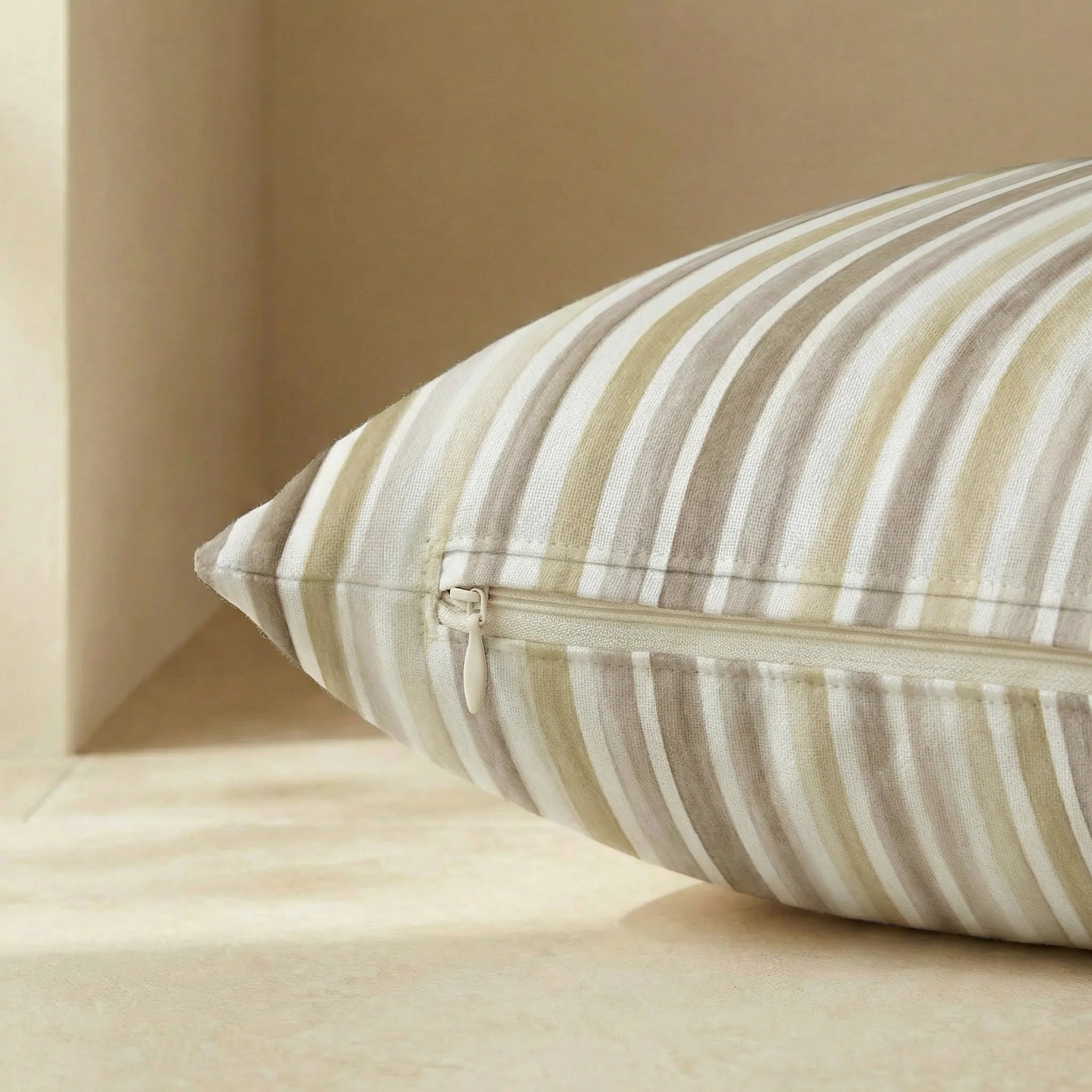 Stain-resistant removable pet bed cover 0120-421