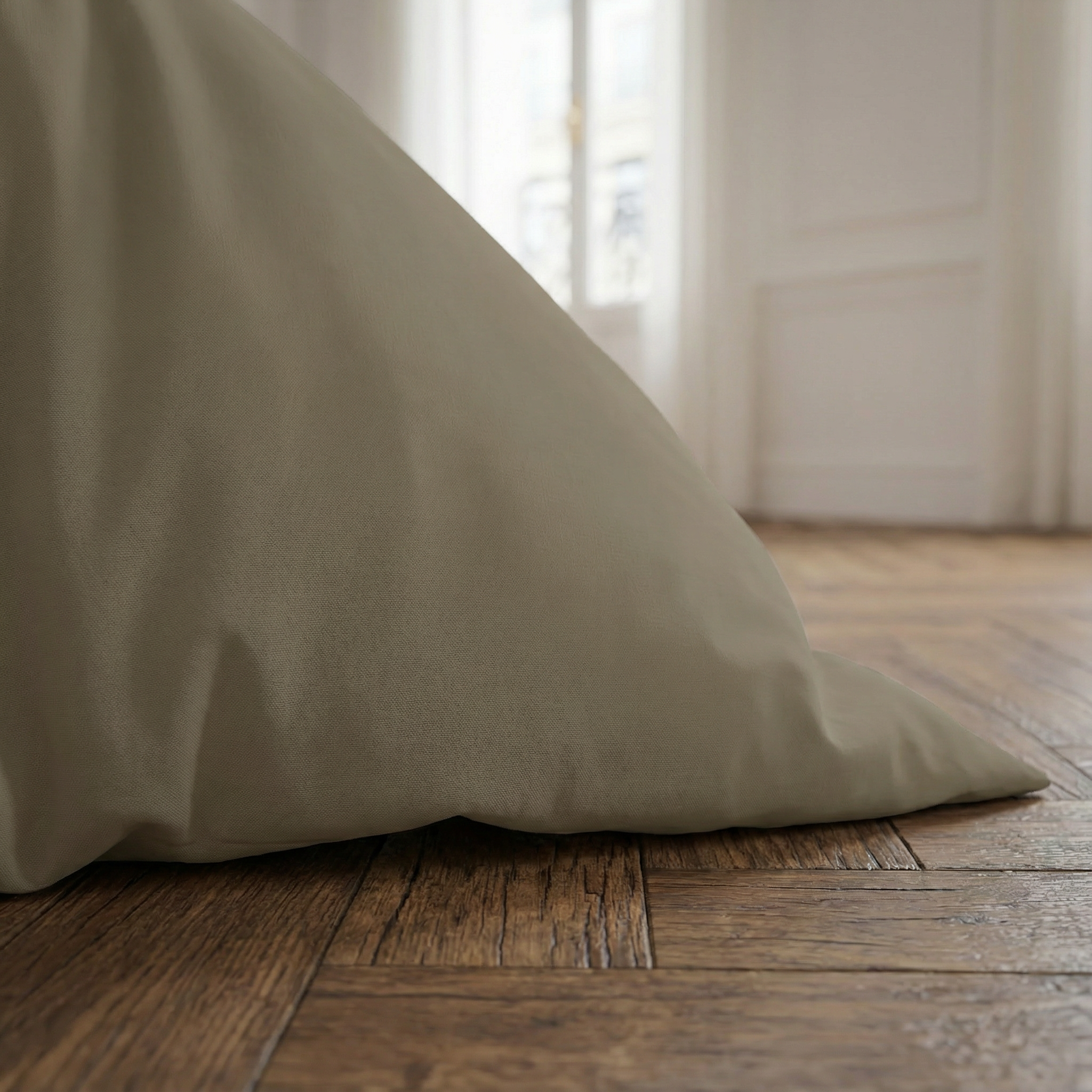 Greige percale duvet cover, 200 thread count