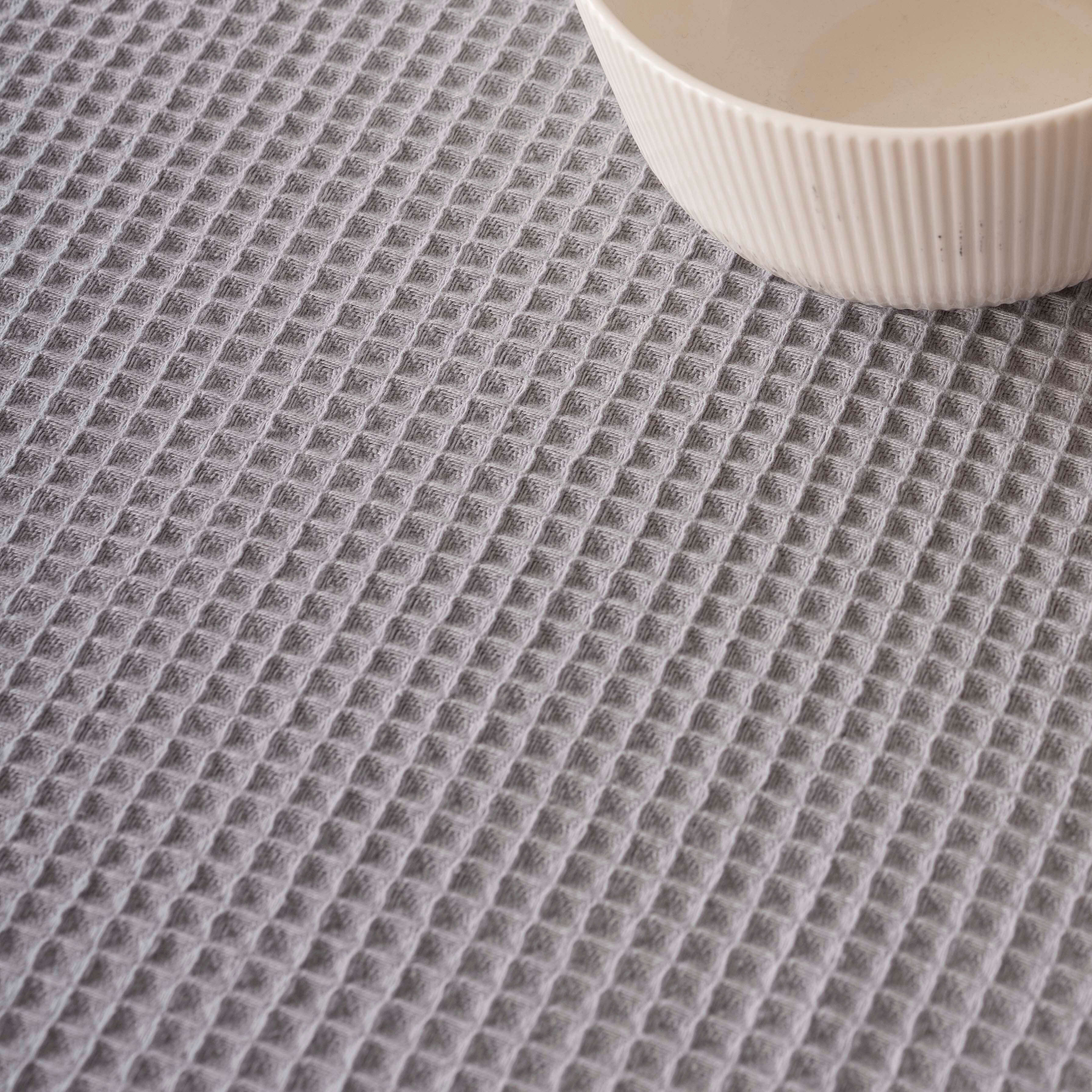 Camino de mesa Waffle Ultimate Grey 45x140 cm