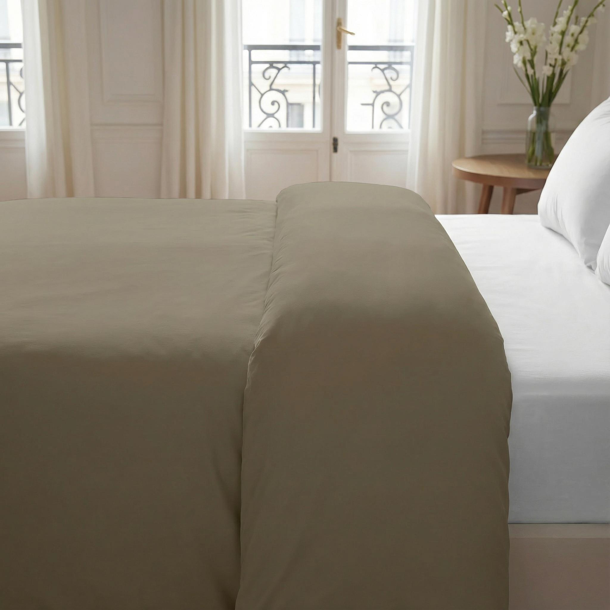Greige percale duvet cover, 200 thread count