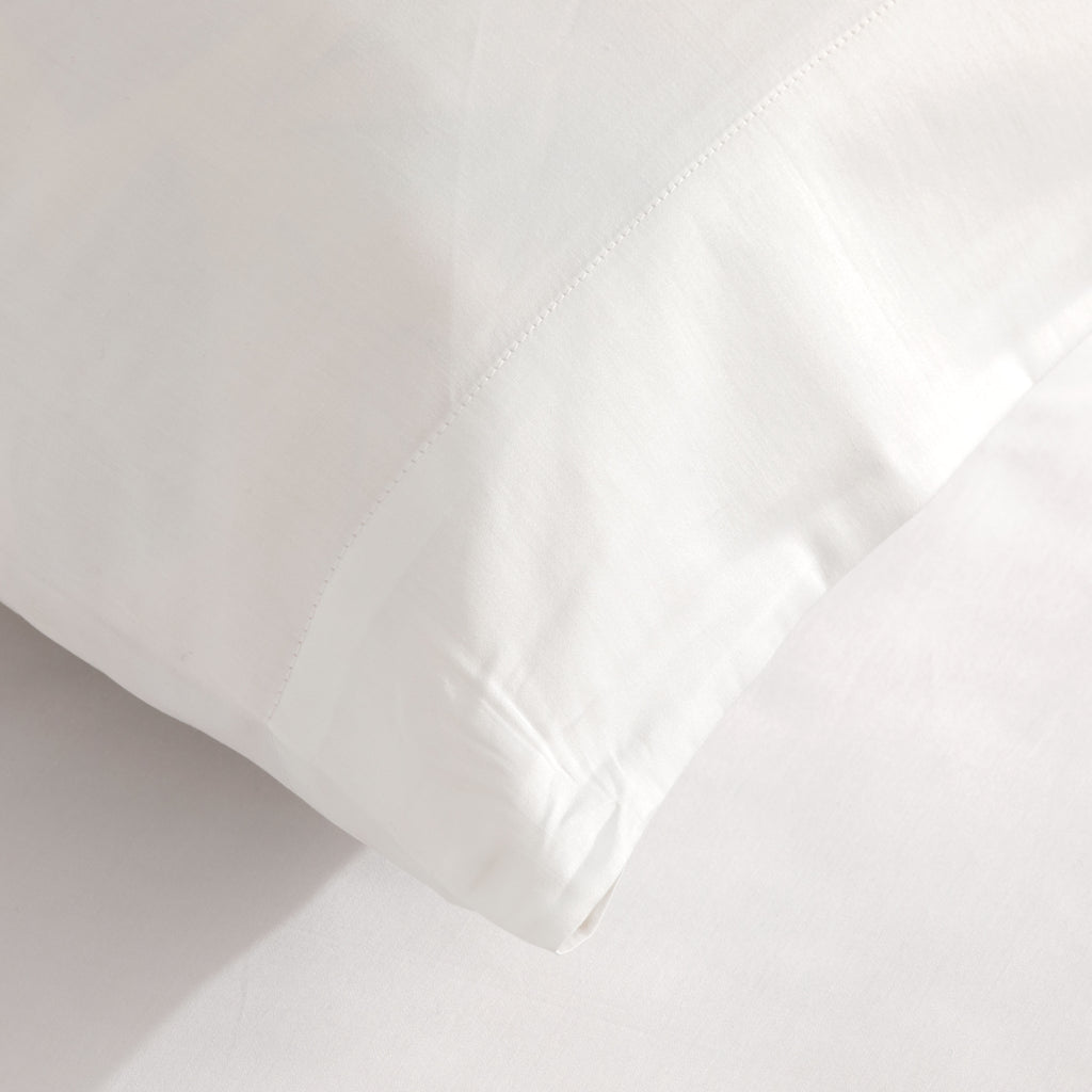 Poplin pillowcase 200 thread count Chemical White