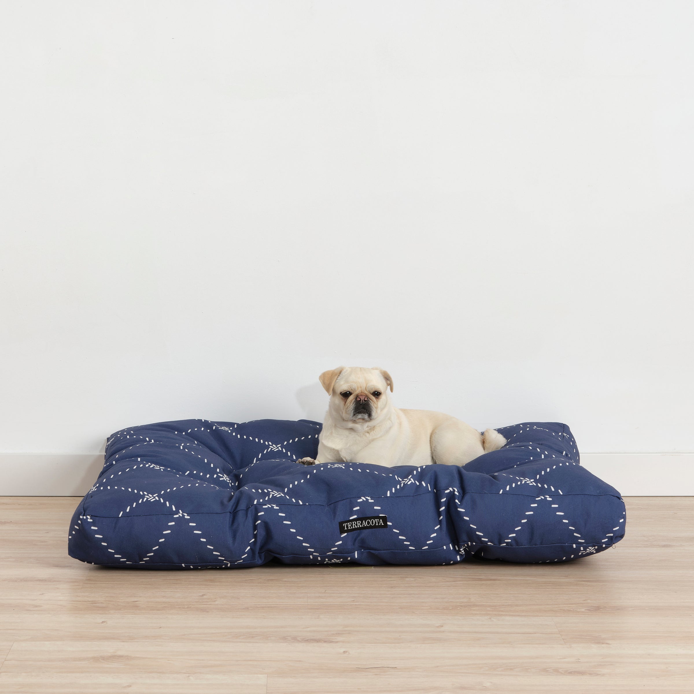 Cama para mascotas gruesa y acolchada antimanchas Benicassim Marino