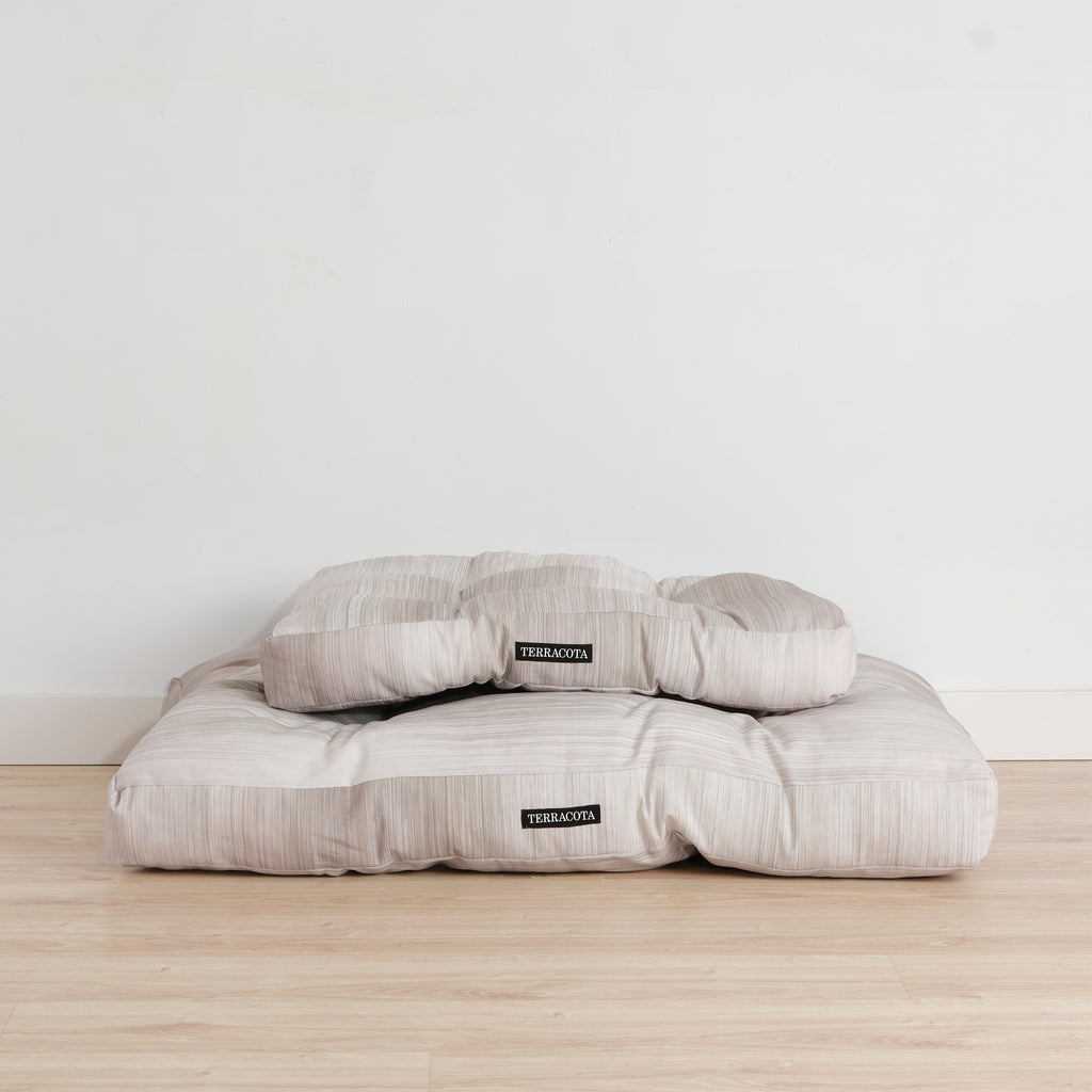 Cama para mascotas gruesa y acolchada antimanchas Lluc Verde