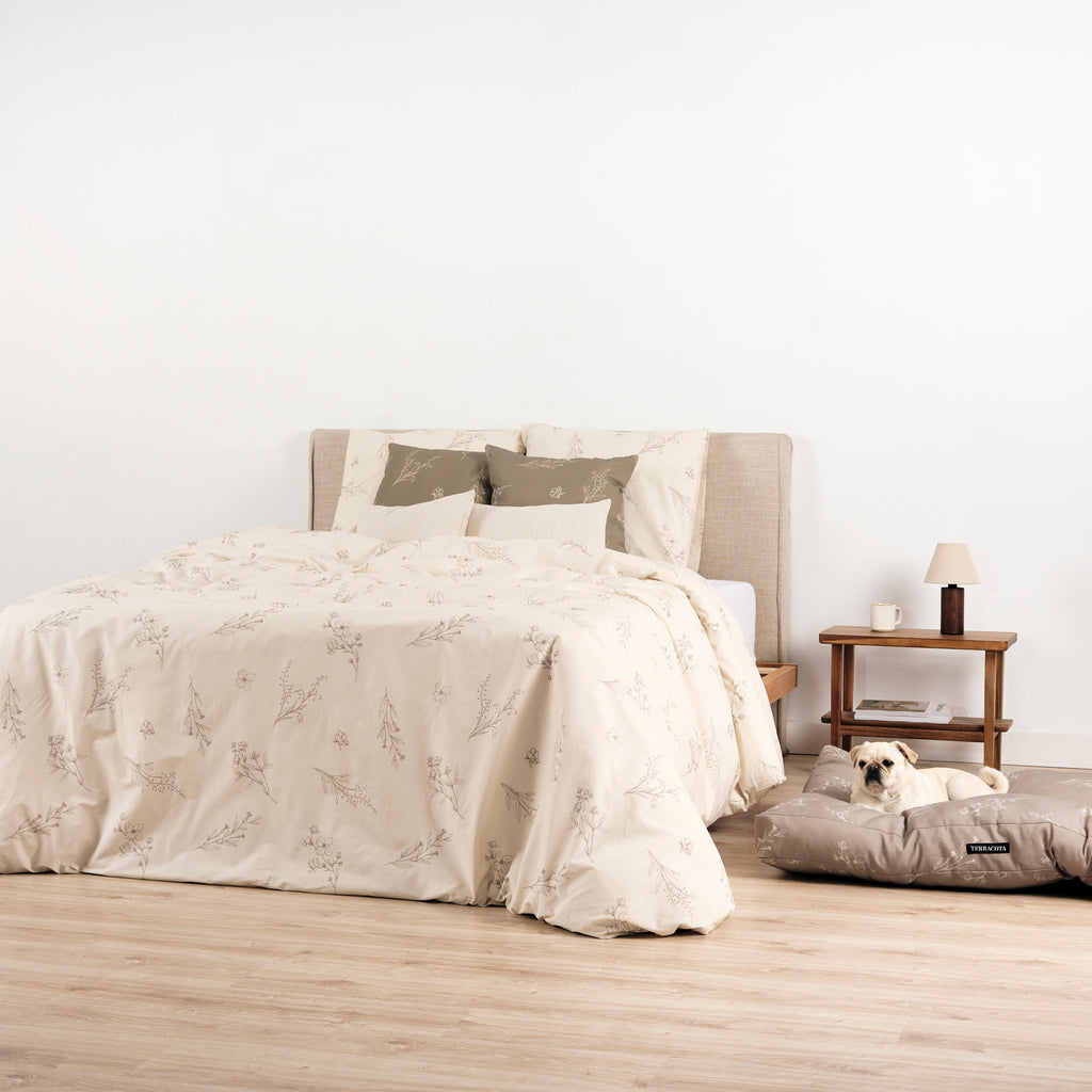 Cama para mascotas gruesa y acolchada antimanchas Orba