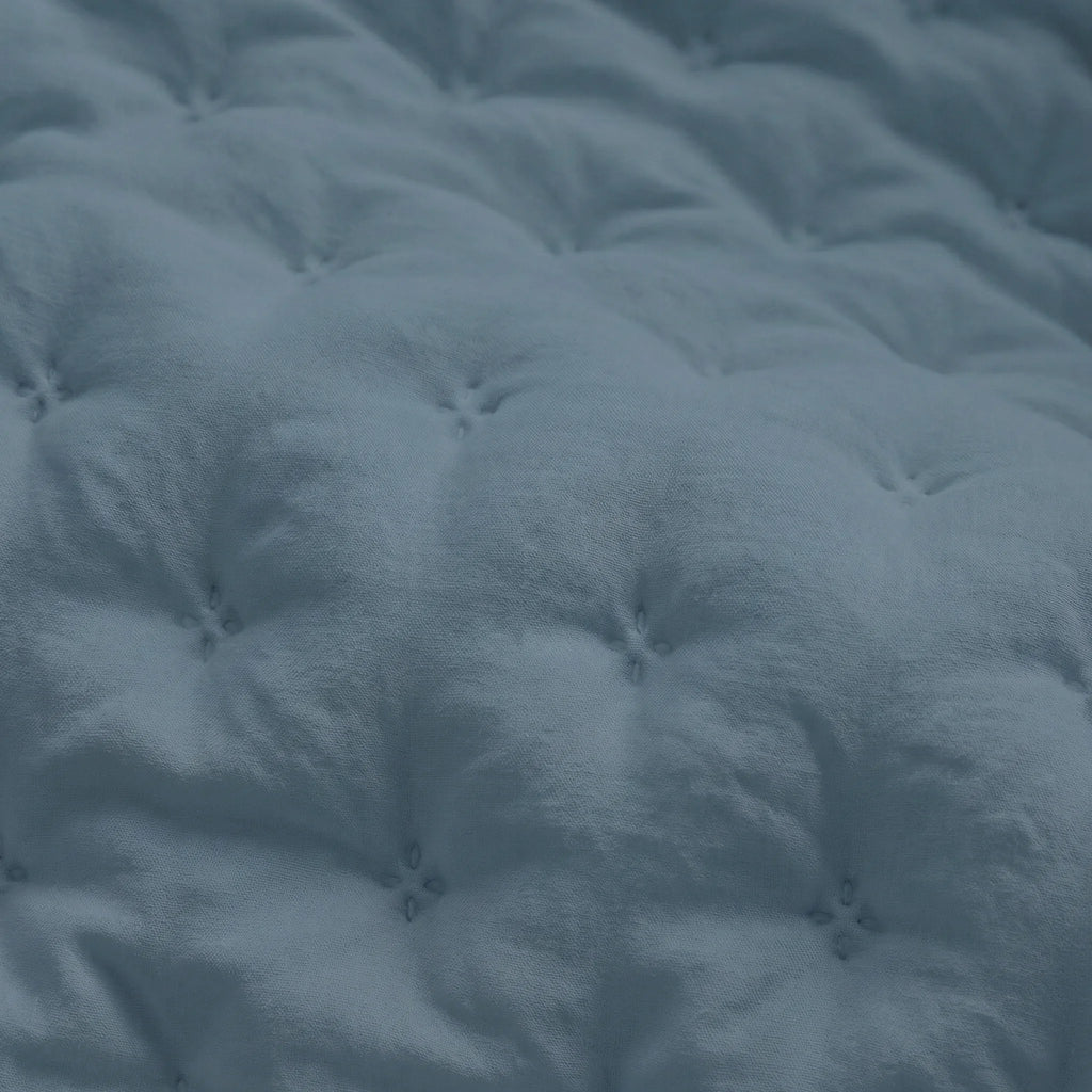Plain quilted bedspread, Ash Blue, soft to the touch