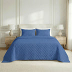 Couvre-lit matelassé uni bleu ciel, doux au toucher