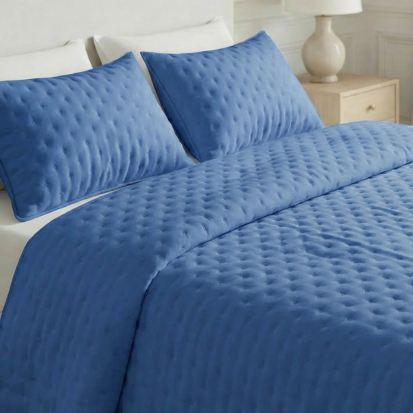 Couvre-lit matelassé uni bleu ciel, doux au toucher