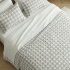 Colcha boutí estampada Chivi Piedra tacto suave