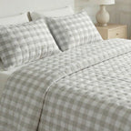 Colcha boutí estampada Chivi Piedra tacto suave