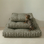 Cama para mascota gruesa y acolchada con acabado antimanchas Bolton 6