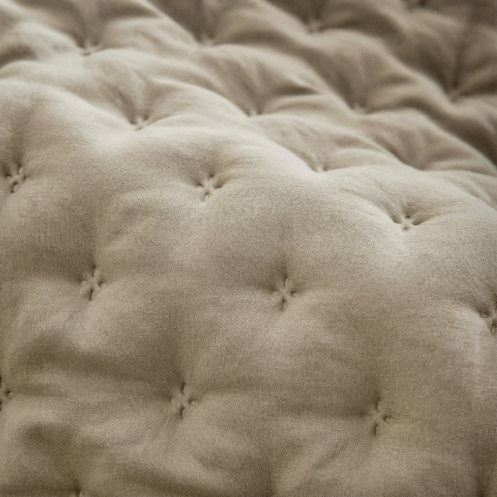 Colcha lisa acolchada Beige Claro tacto suave