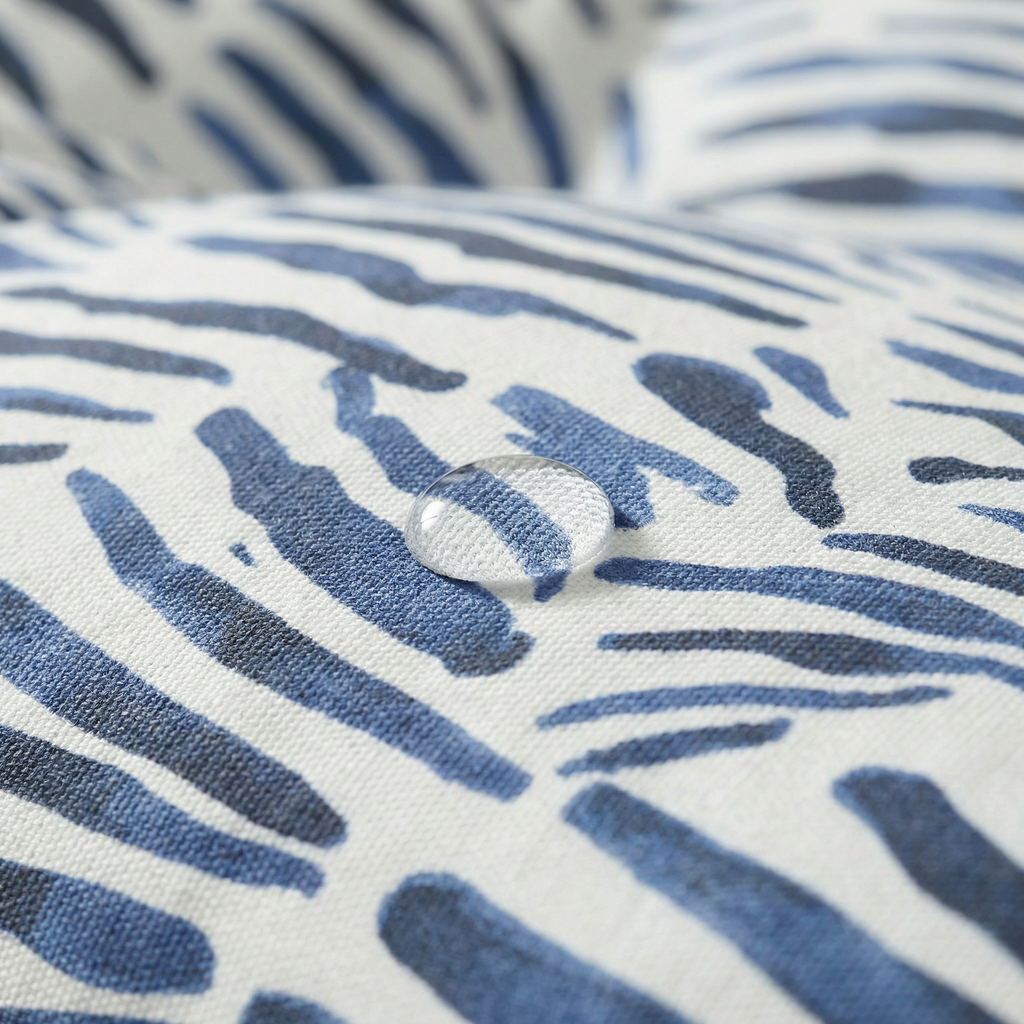 Gavina Thick Padded Pet Bed with Stain-Resistant Finish