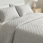 Couvre-lit matelassé uni, gris argenté, doux au toucher