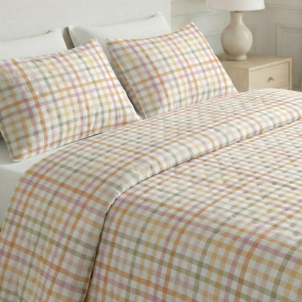 Holden printed bedspread with a soft feel