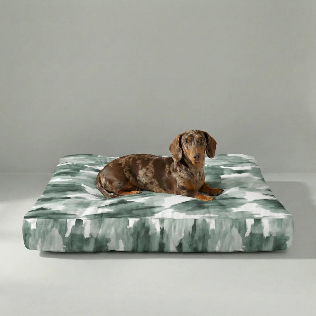 Luton 12 Thick Padded Pet Bed with Stain-Resistant Finish