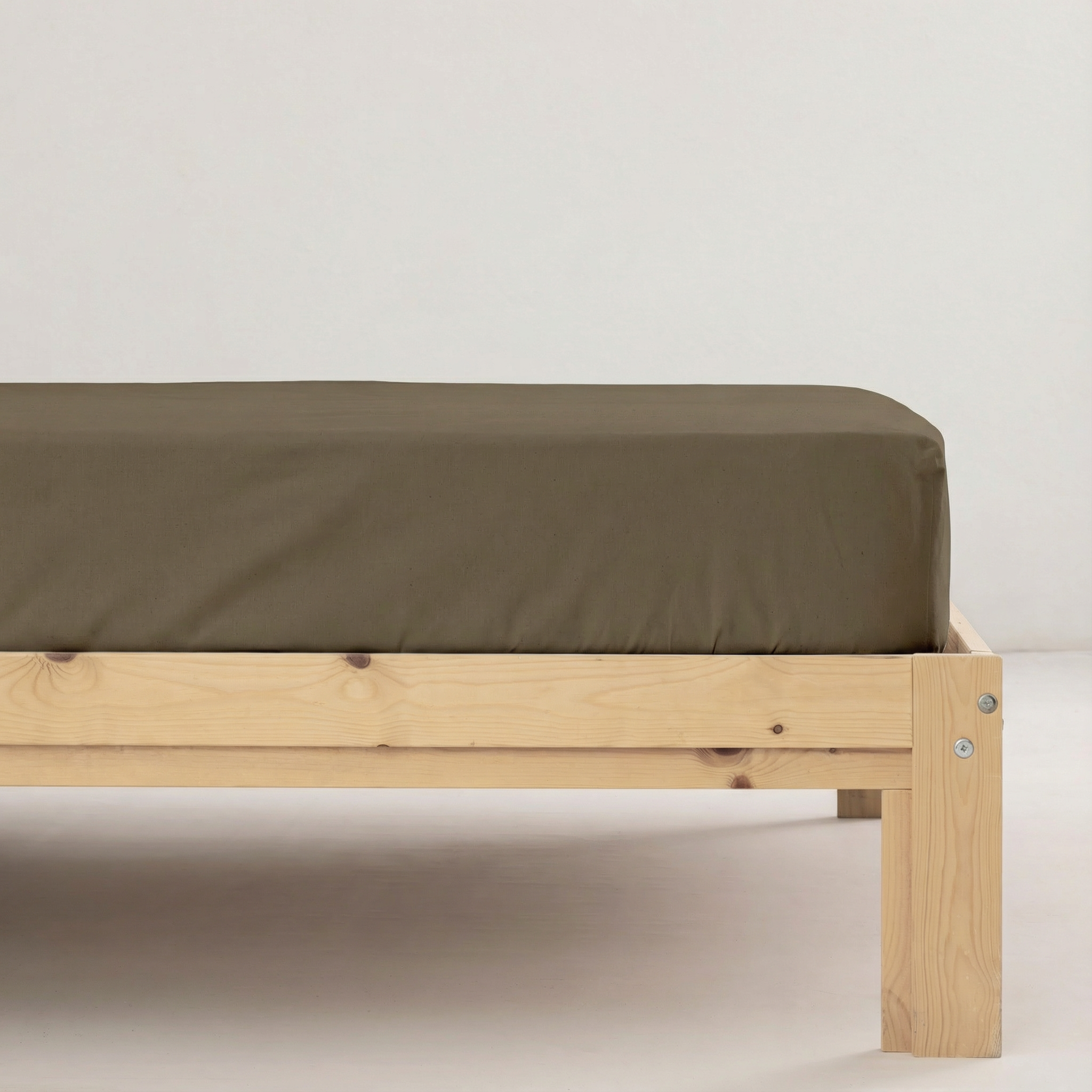 Plain fitted sheet Brown 100% cotton