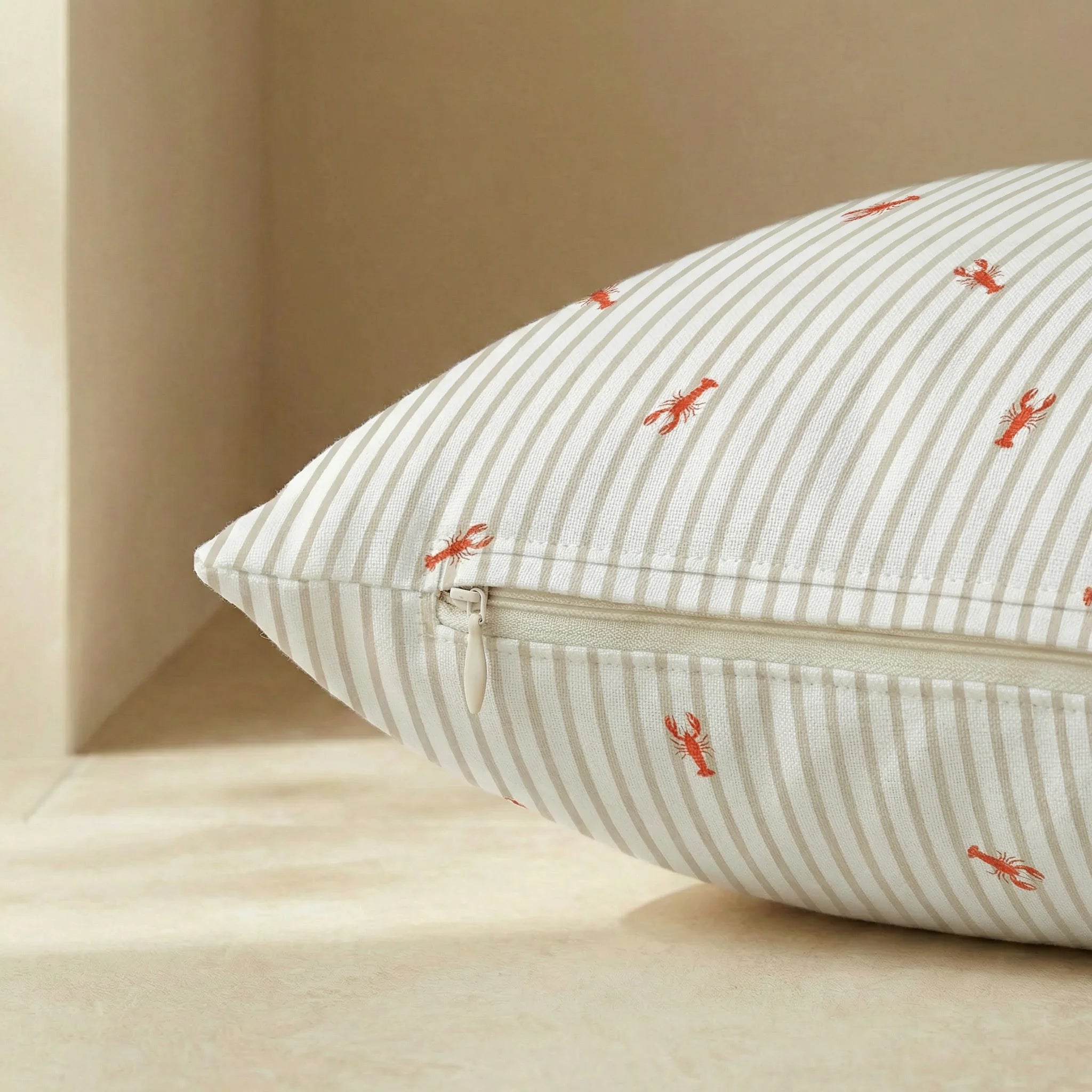 Stain-resistant removable pet bed Milu