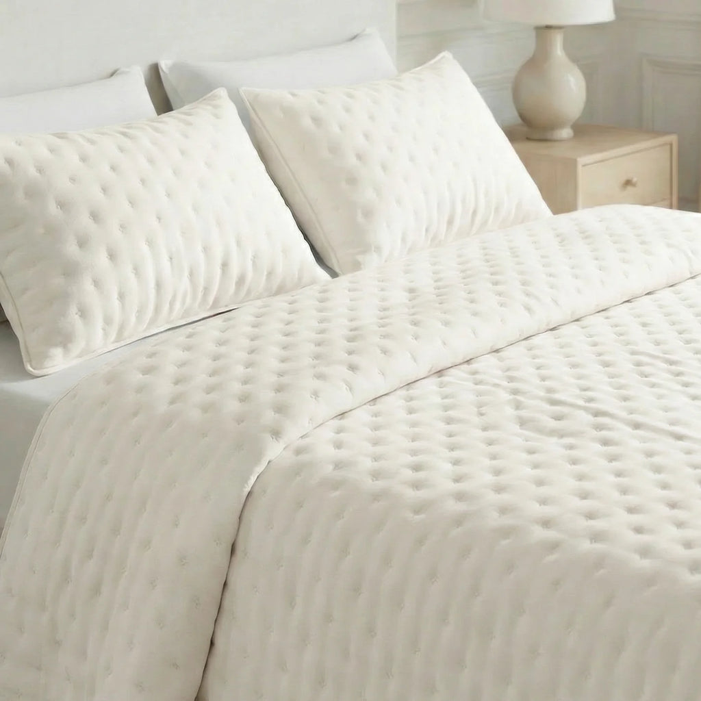 Couvre-lit matelassé uni, toucher doux et naturel