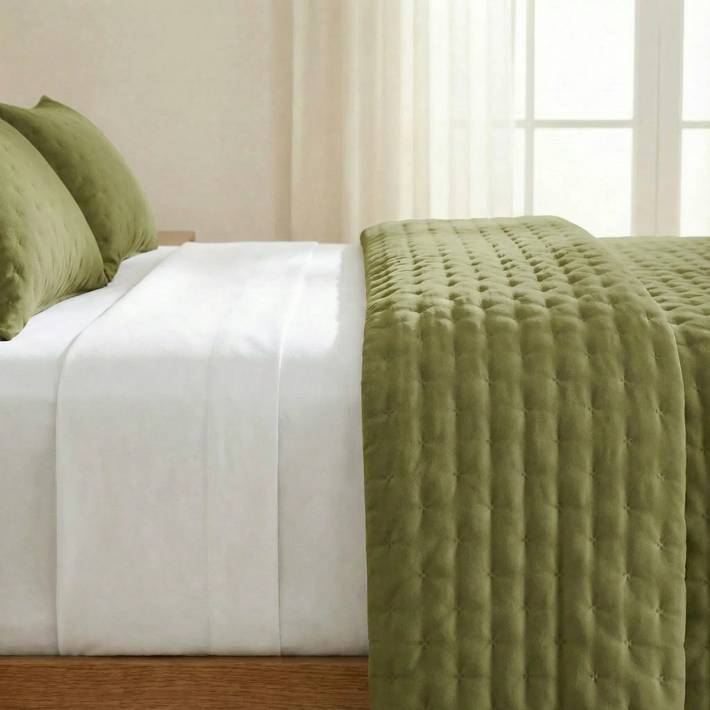 Couvre-lit matelassé uni, toucher doux couleur pistache