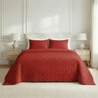 Plain quilted bedspread, red, soft to the touch