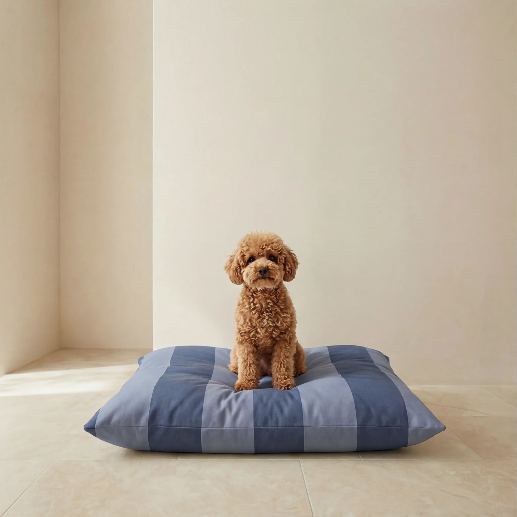 Lit pour animaux déhoussable et antitache Romani Bleu