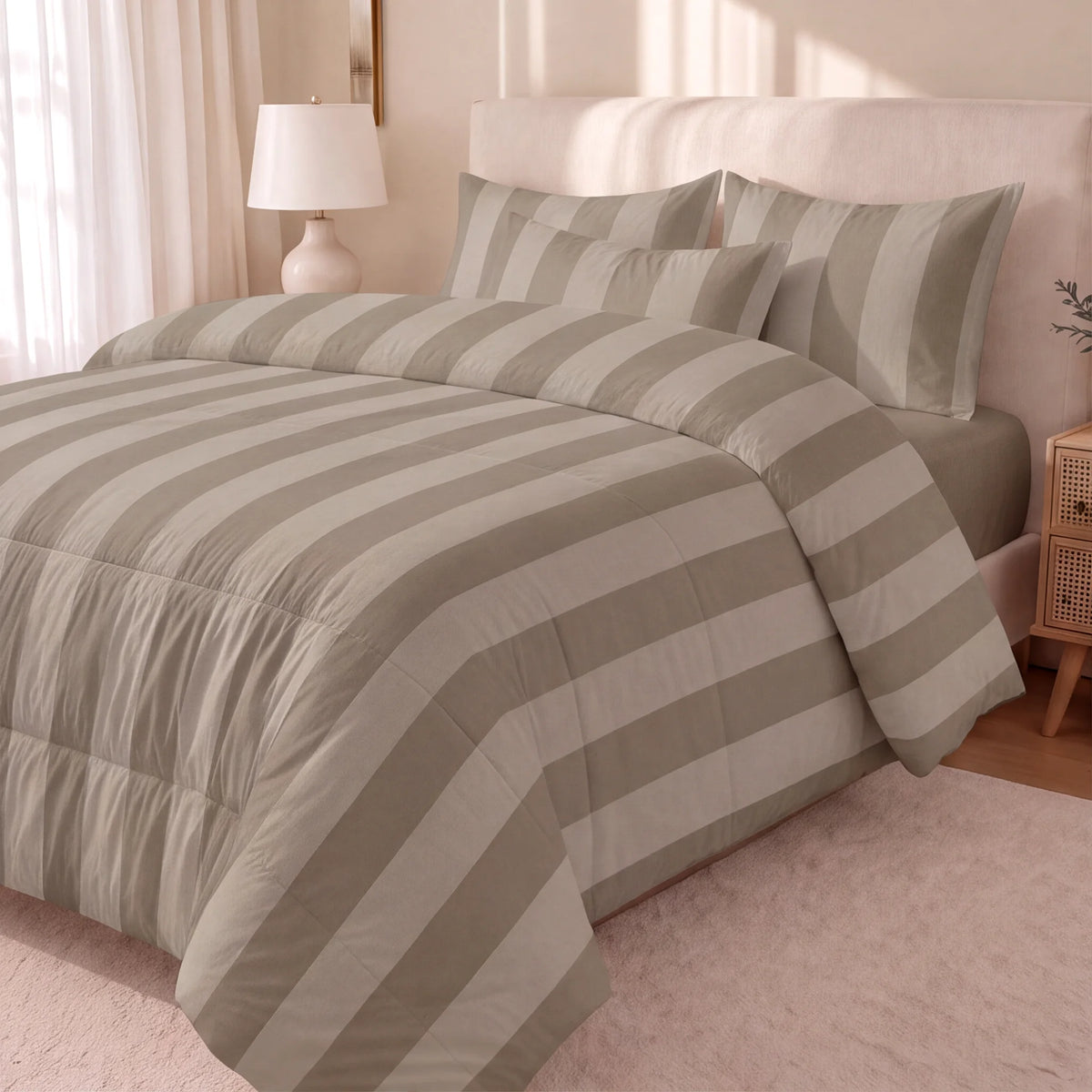Edredón estampado acolchado Romani Marron tacto suave