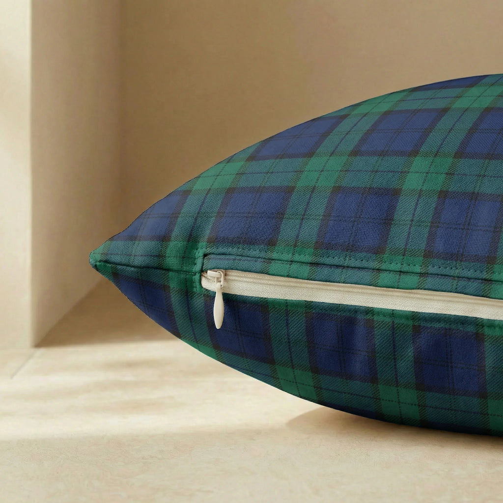Romo Stain-Resistant Removable Pet Bed