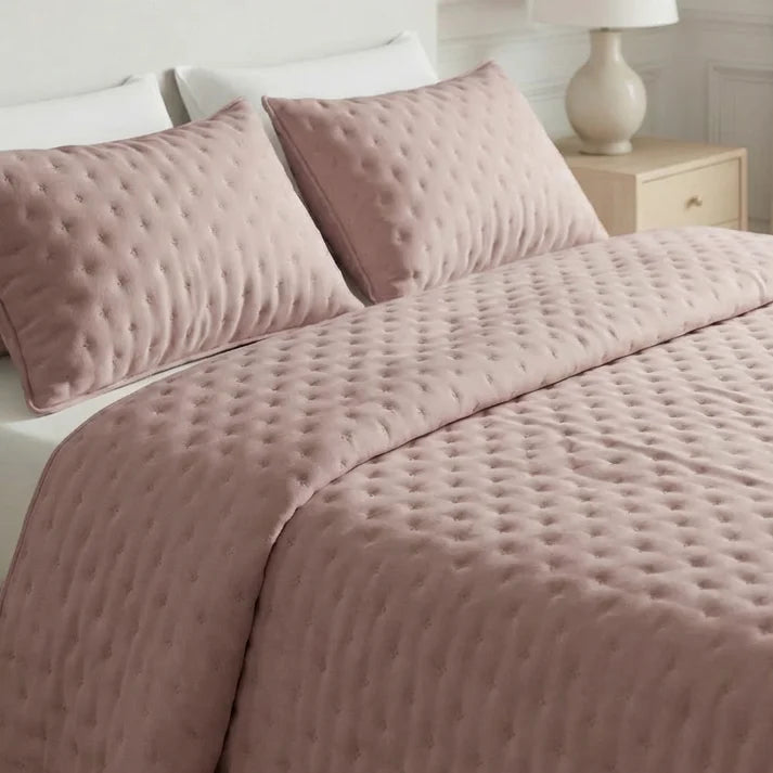 Couvre-lit matelassé uni, rose poudré, doux au toucher