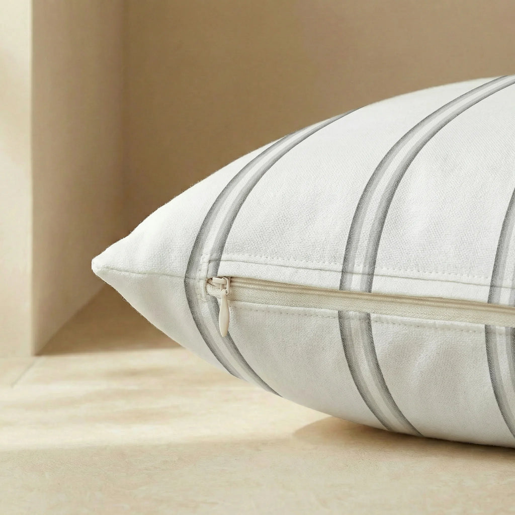 Sargaret Stain-Resistant Removable Pet Bed