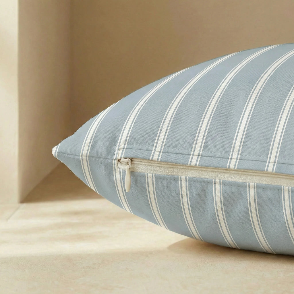 Removable stain-resistant pet bed Scott Blue