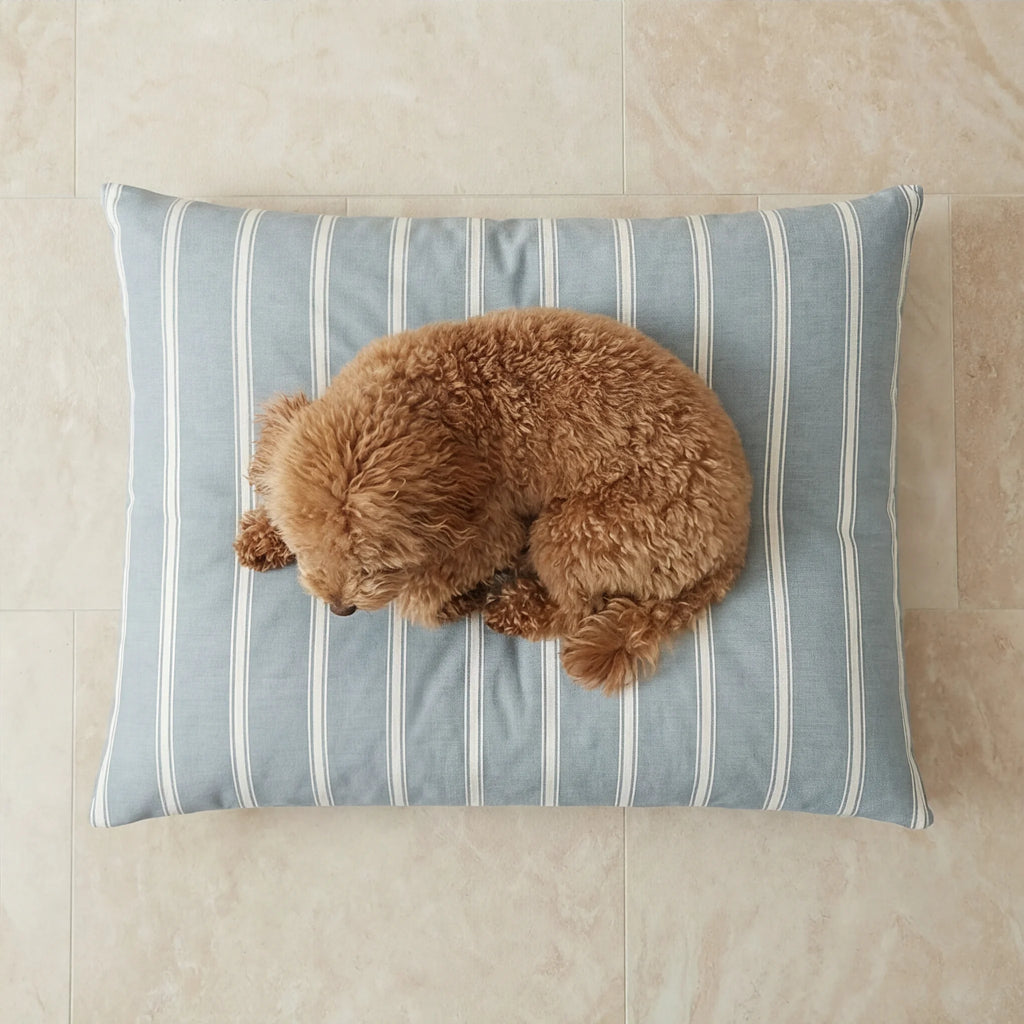 Removable stain-resistant pet bed Scott Blue