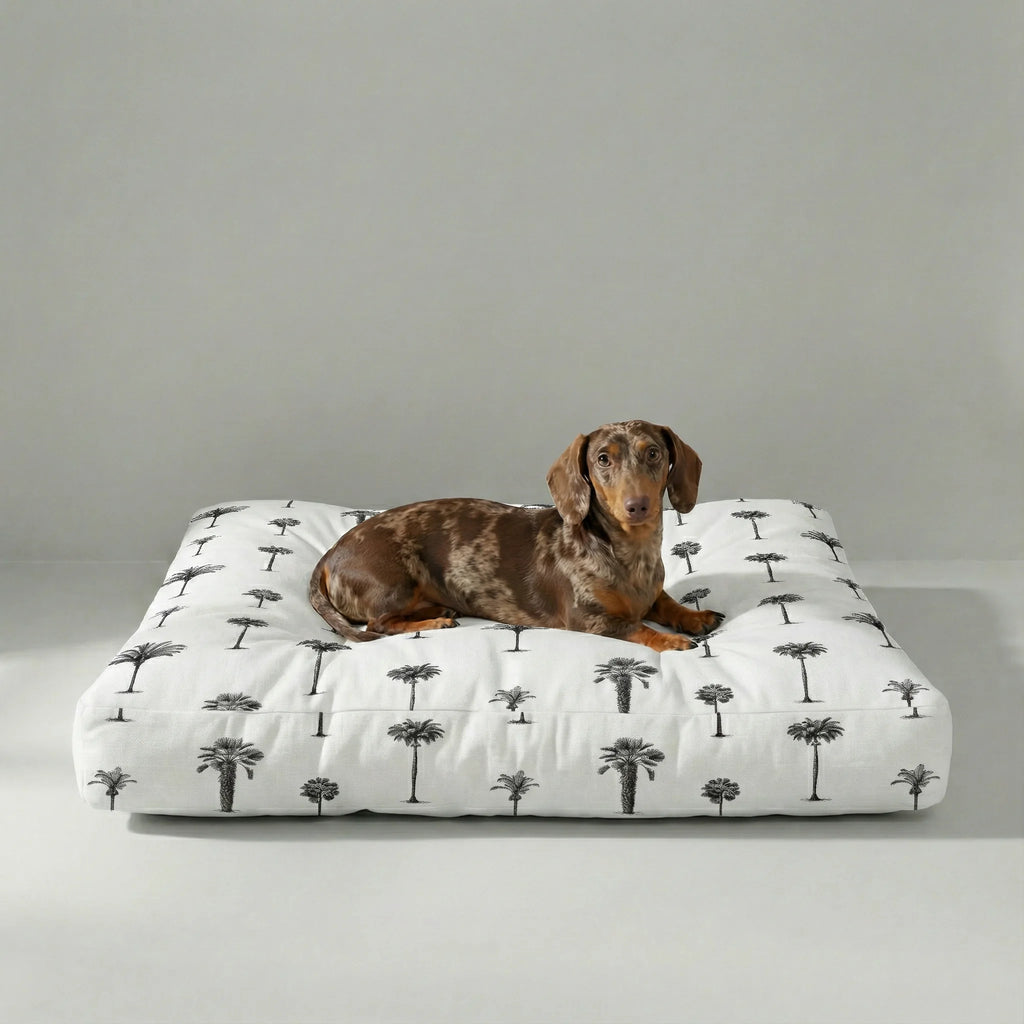 Xativa thick, padded pet bed with stain-resistant finish