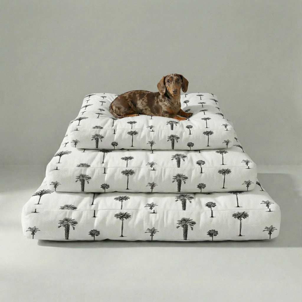 Xativa thick, padded pet bed with stain-resistant finish