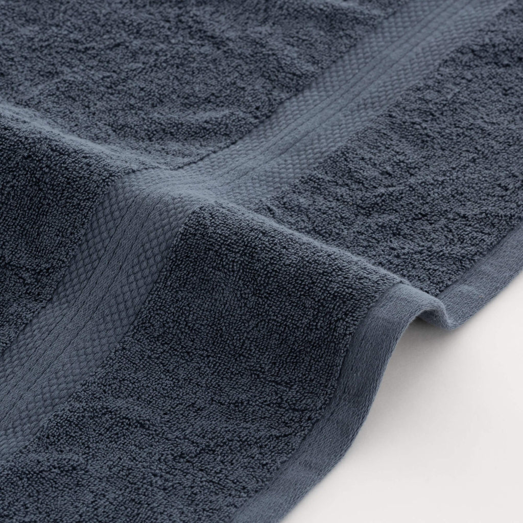 Toalla 100% algodón peinado 650 gr. Denim Blue 3