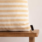 Funda de cojín jacquard 50x50 cm Jávea Grande Amber Gold 1