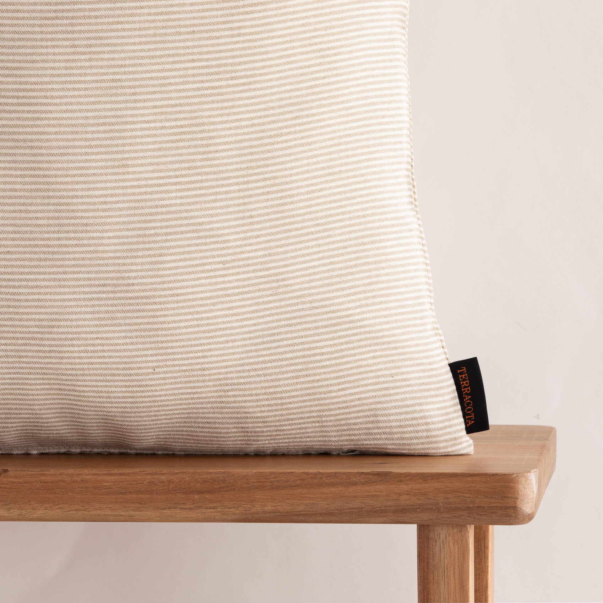 Funda de cojín jacquard 30x50 cm Jávea pequeña Tabaco 1