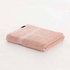 Toalla 100% algodón peinado 650 gr. Light Pink 1