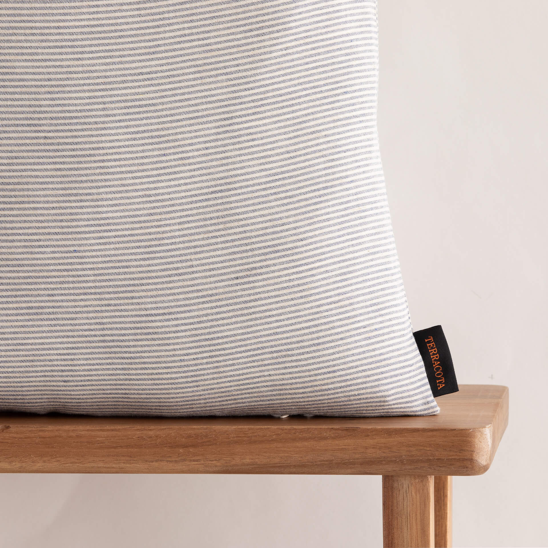 Funda de cojín jacquard 30x50 cm Jávea pequeña Azulón 1