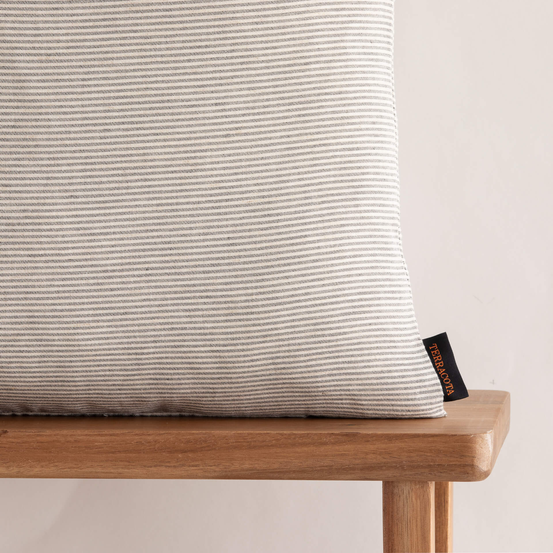 Funda de cojín jacquard 50x50 cm Jávea pequeña Marengo 1