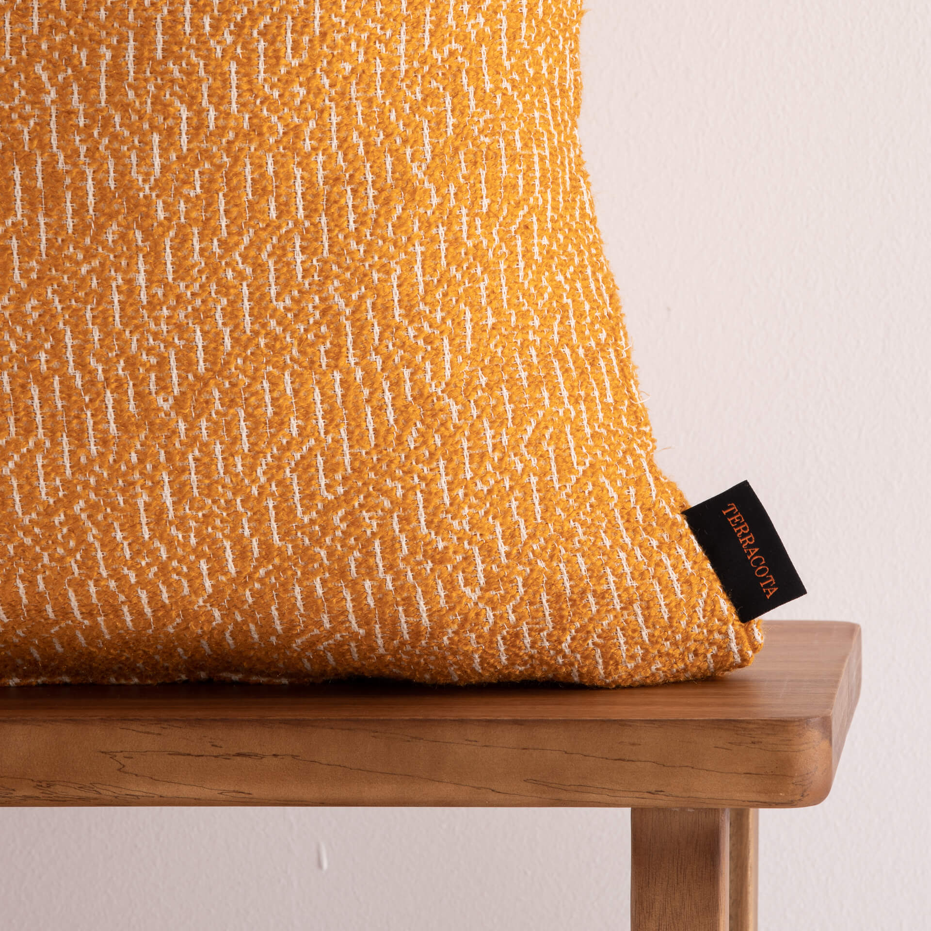 Funda de cojín jacquard 50x50 cm Benisa Ocre 1