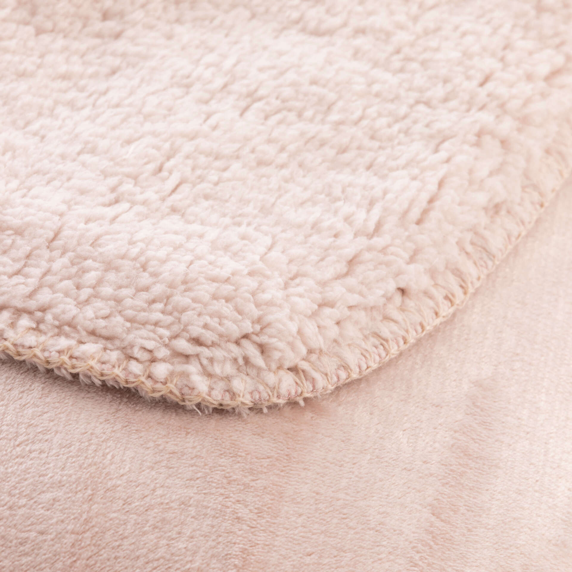 Manta extrasuave reversible Sedalina - Sherpa Light Pink