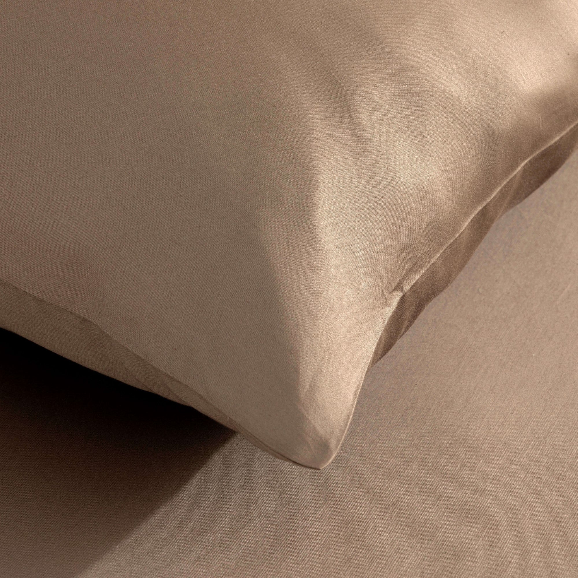 Funda de almohada satén 300 hilos Greige